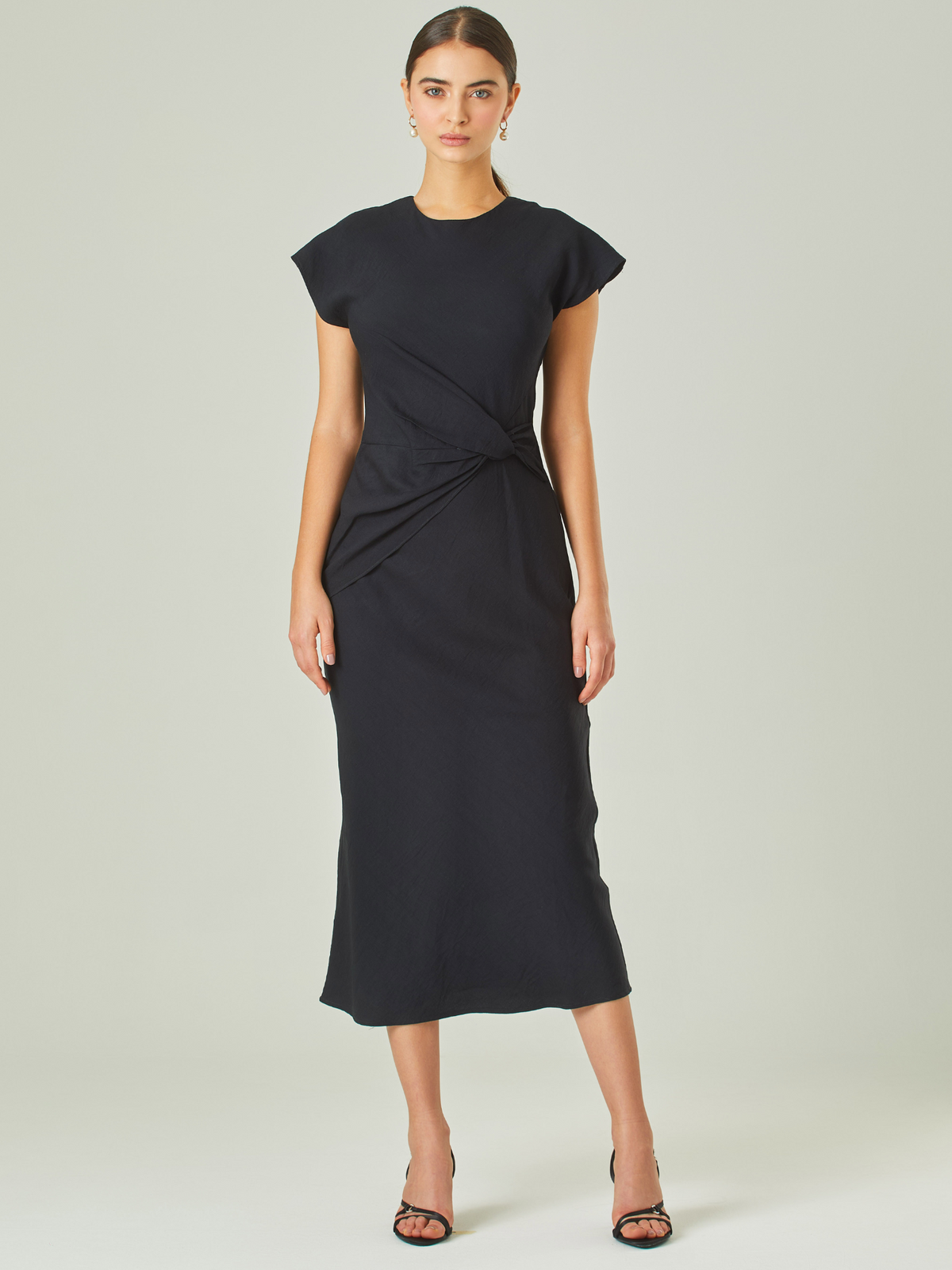 Loura Long Dress in Black