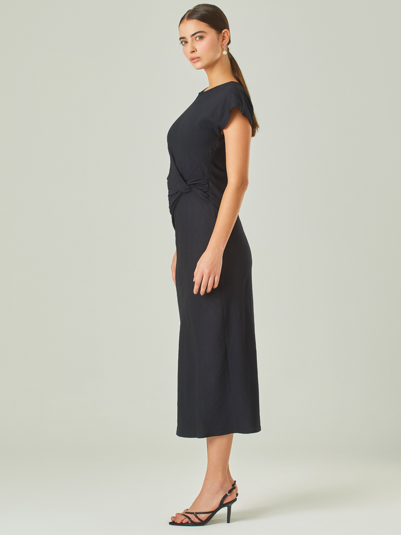 Loura Long Dress in Black