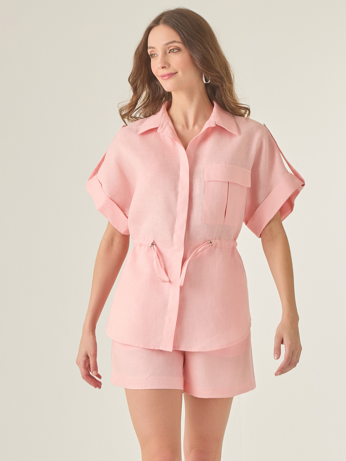 Blusa femenina Conques rosa, una opción chic y atemporal