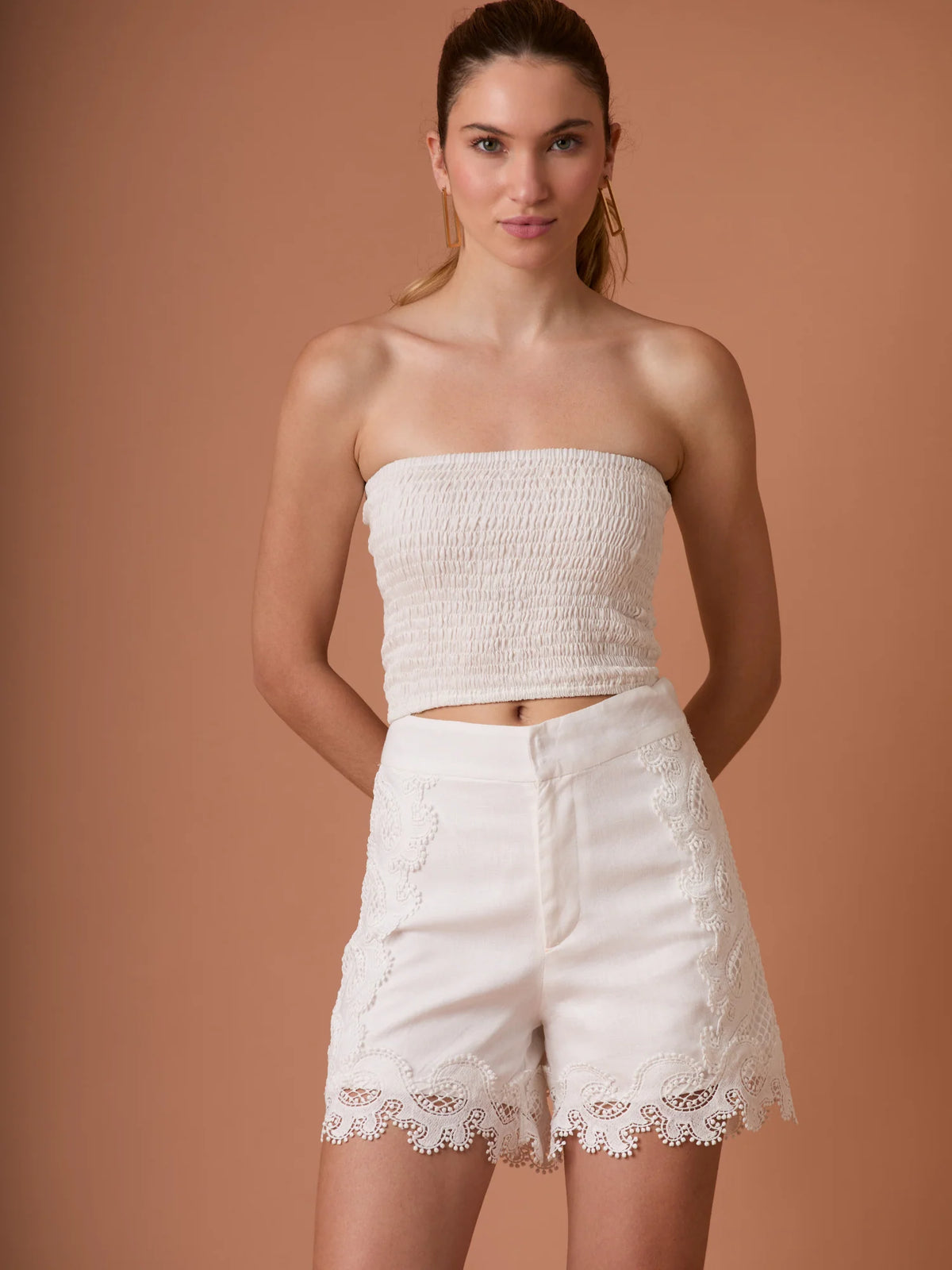 Rinna Shorts White